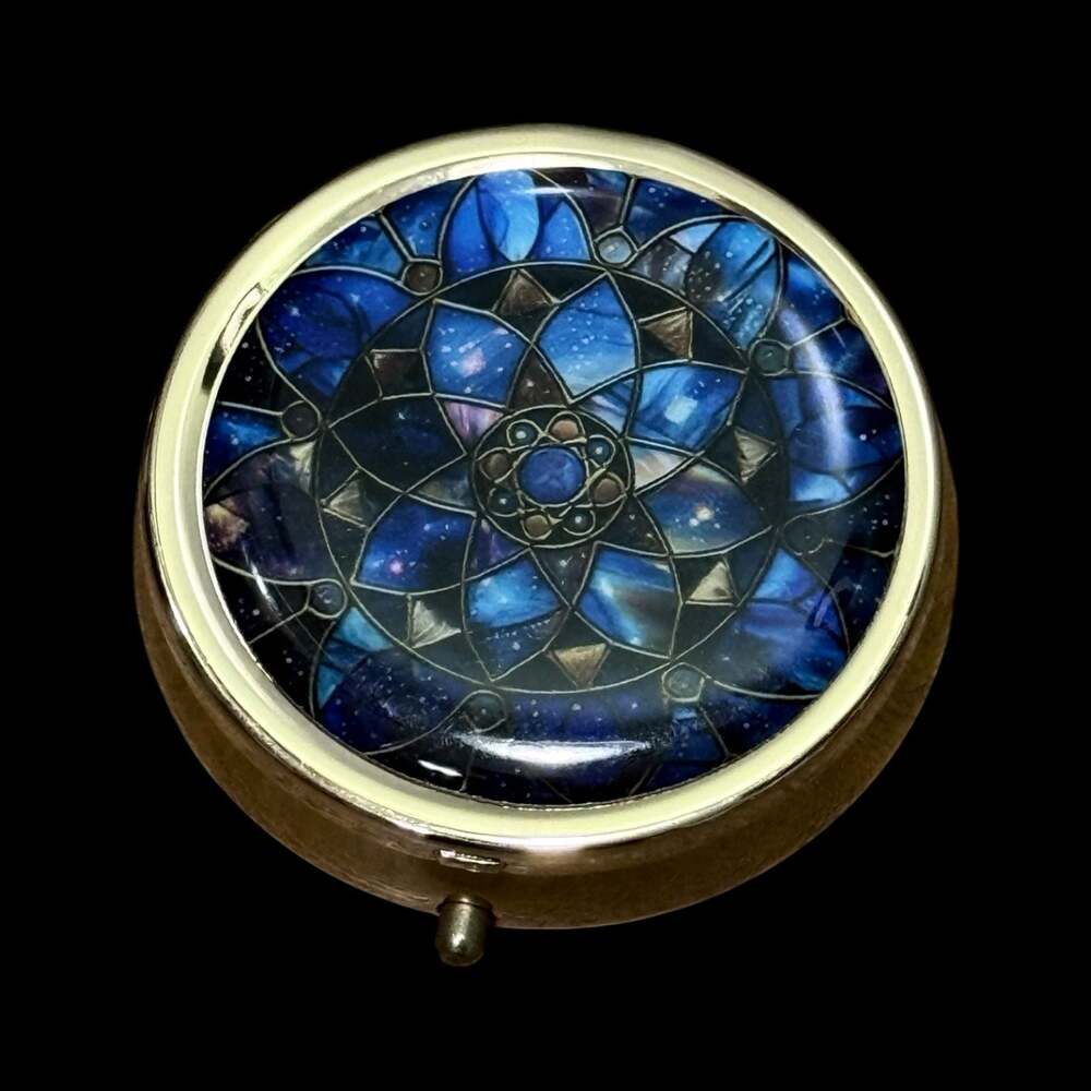 Cute Lotus Flower Portable Round Metal Pill Organizer Case